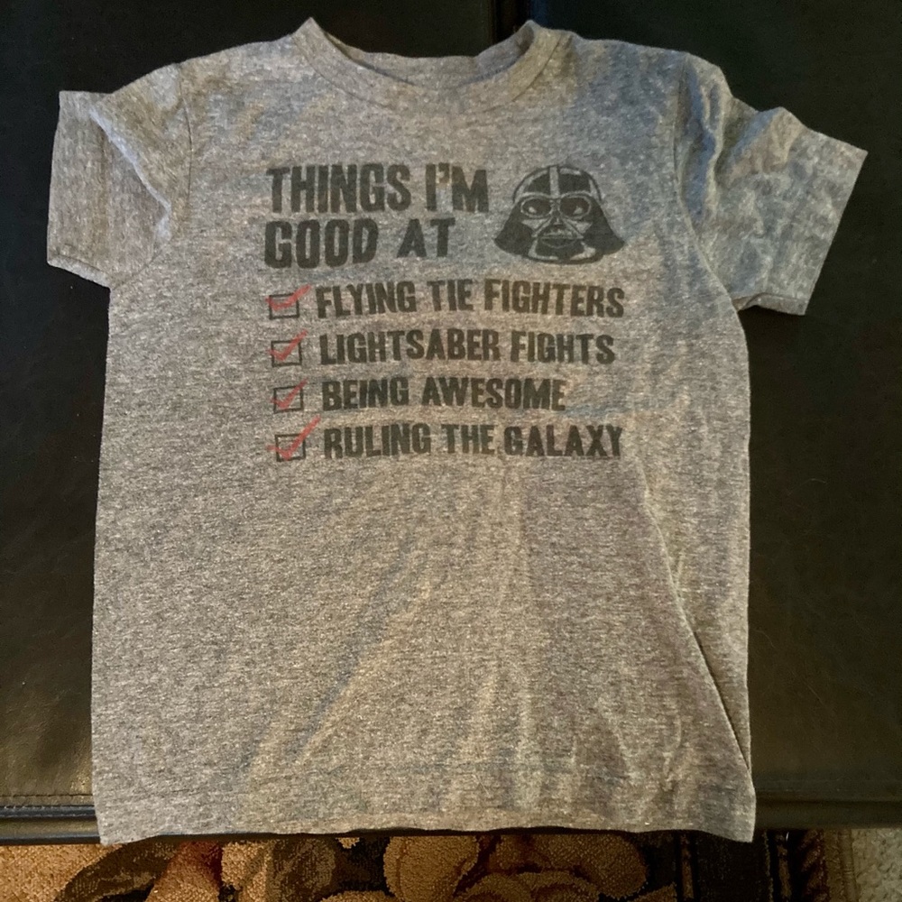 Grey Darth Vader tee shirt kids size Small
